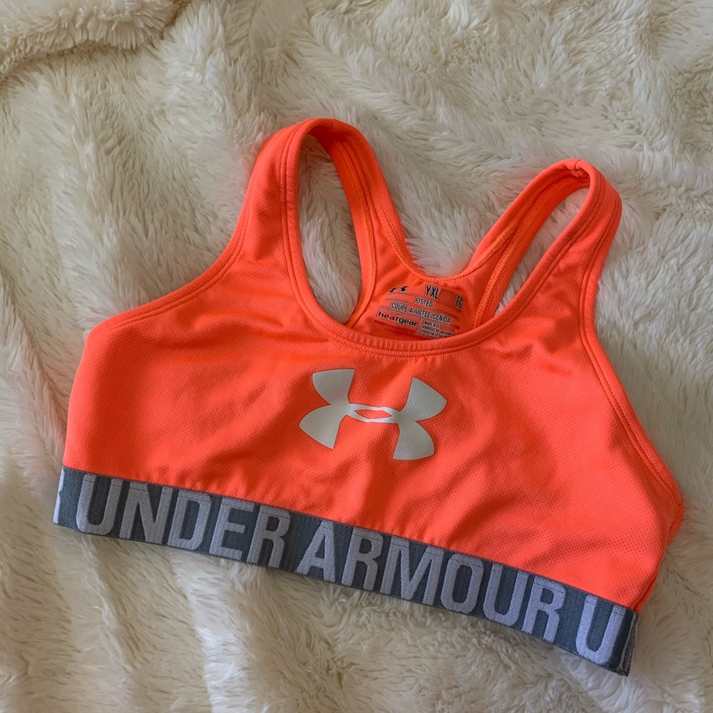 Under Armour Fitted Sports Bra